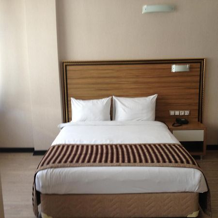 Buyuk Hotel Кайсери Экстерьер фото